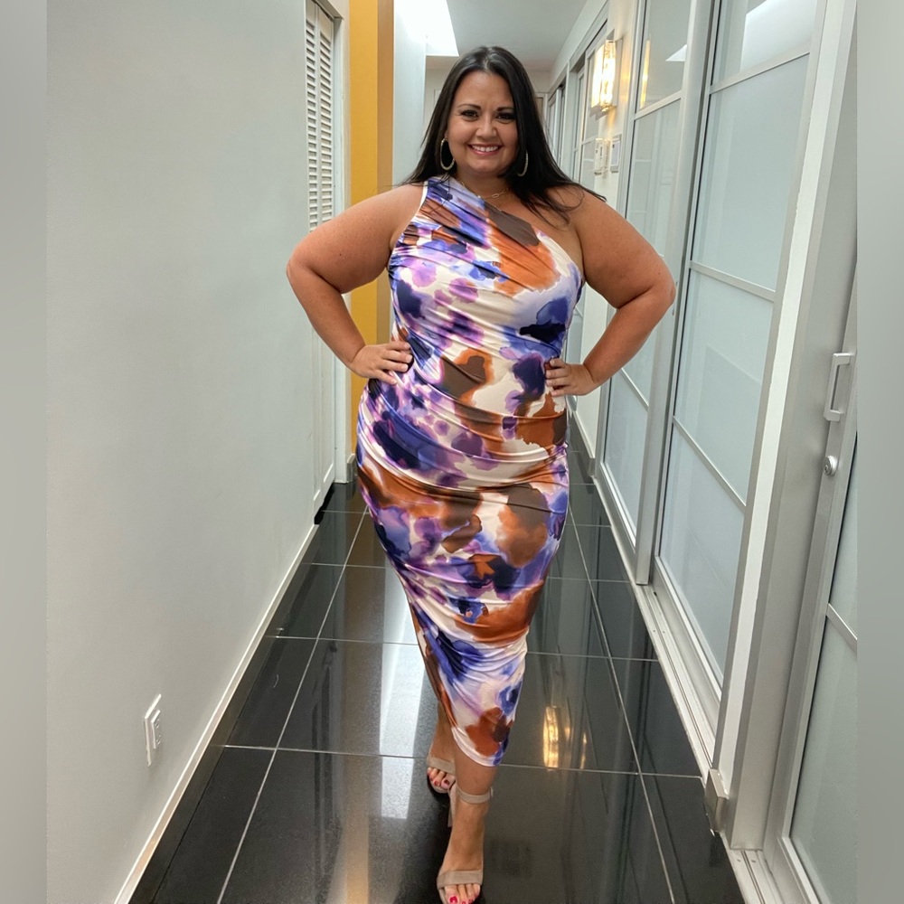 One shoulder ruched purple plus size dress